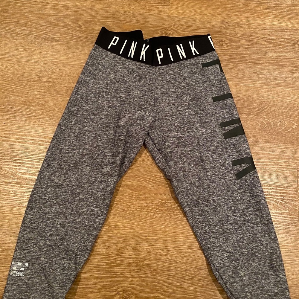 PINK cropped workout pants